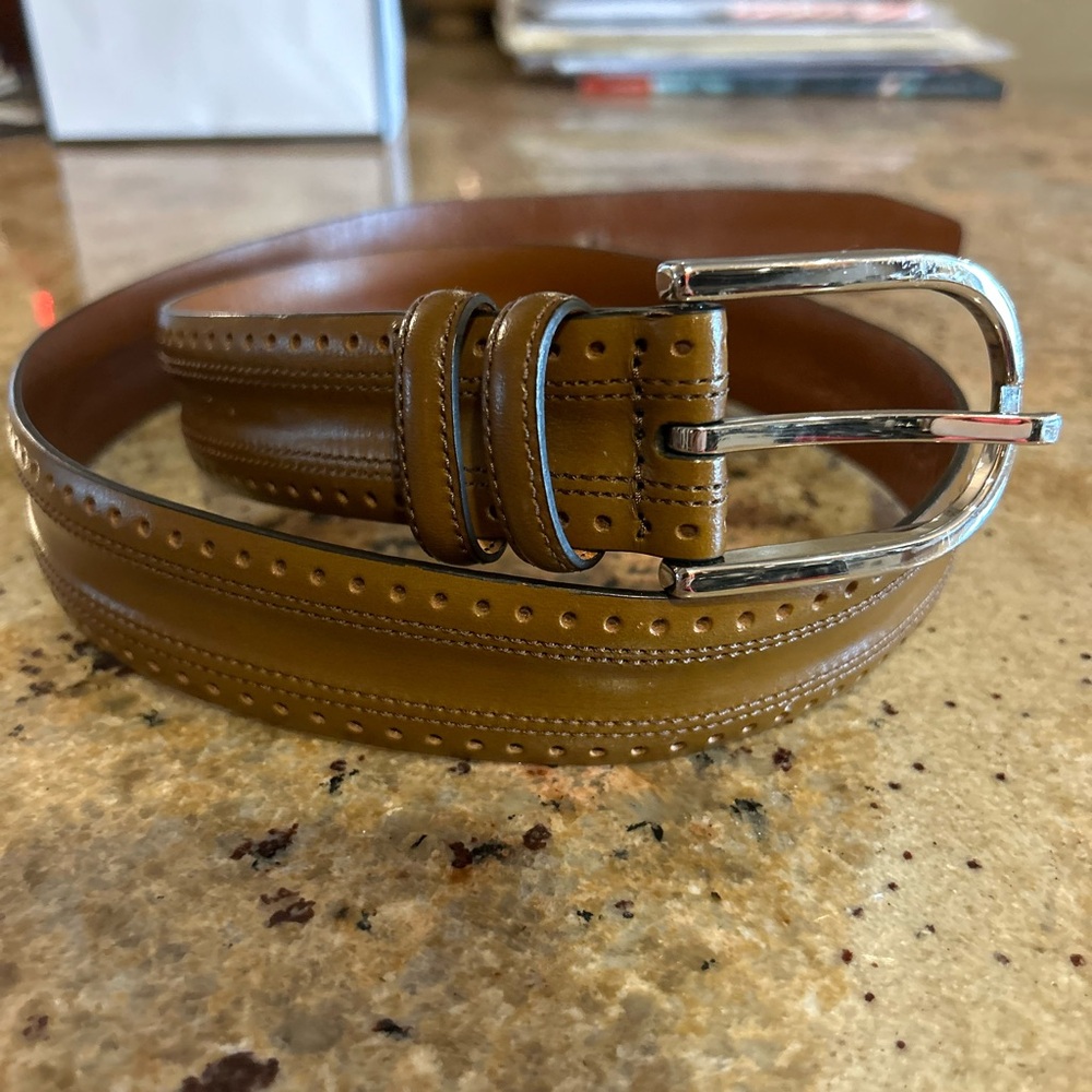 JOHNSTON & MURPHY Sz 34 Mens brown leather brogue belt